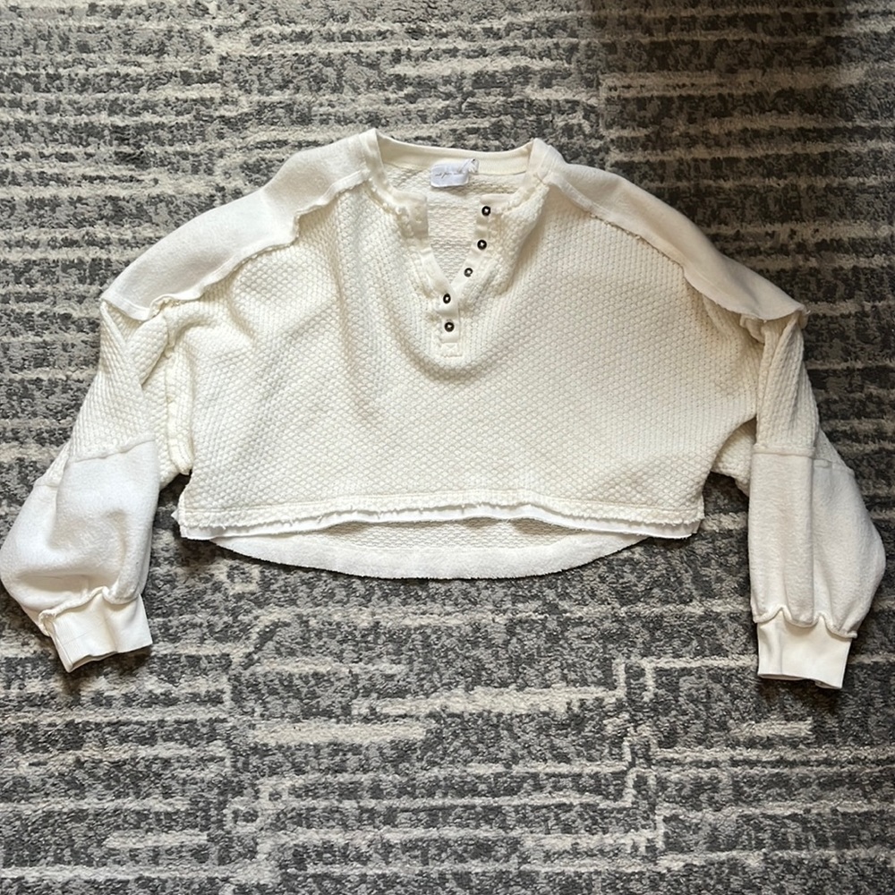 Urban Outfitters Sweater Size M